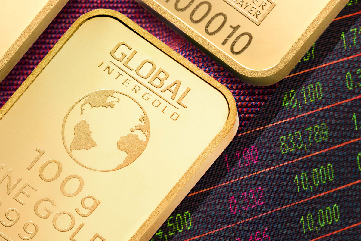 El oro alcanza nuevo máximo histórico impulsado por incertidumbre ...