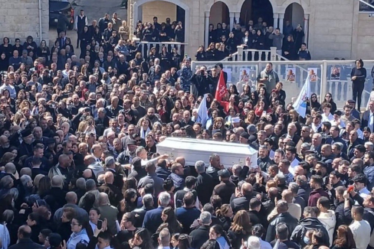 Funeral de un sacerdote asesinado por los bombardeos israelíes en Líbano. Fuente: X @FmrRepMTG