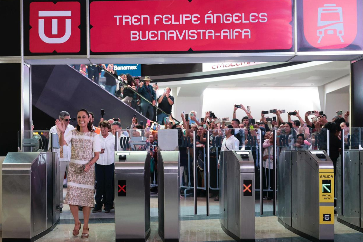 Inauguración del nuevo tren al AIFA