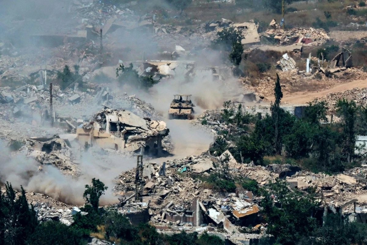 Imagen del ataque israelí en el sur del Líbano. Fuente: X @mhdksafa