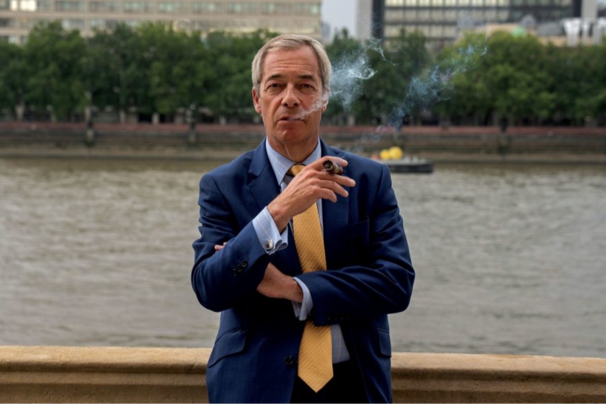 Farage es el favorito en las encuestas y uno de los impulsores de leyes más restrictivas para migrantes y refugiados. Fuente: X @BenGrahamUK
