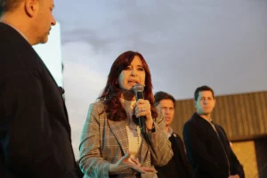 X @CFKArgentina