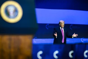 Daniel Torok (White House)