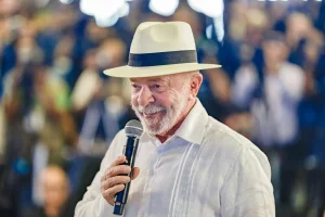 x @LulaOficial
