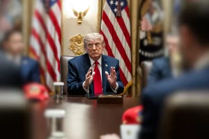 Daniel Torok (White House)